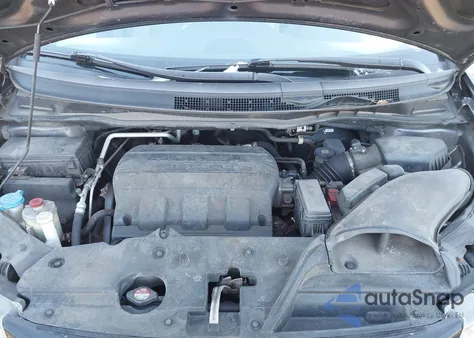 2016 Honda Odyssey Ex-L z USA, uszkodzony, nr VIN 5FNRL5H65GB106203